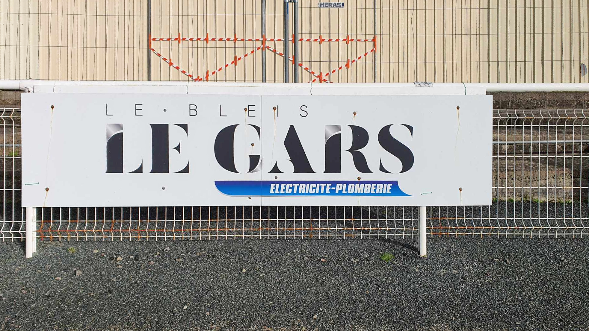  SARL LE GARS ELECTRICITÉ-PLOMBERIE