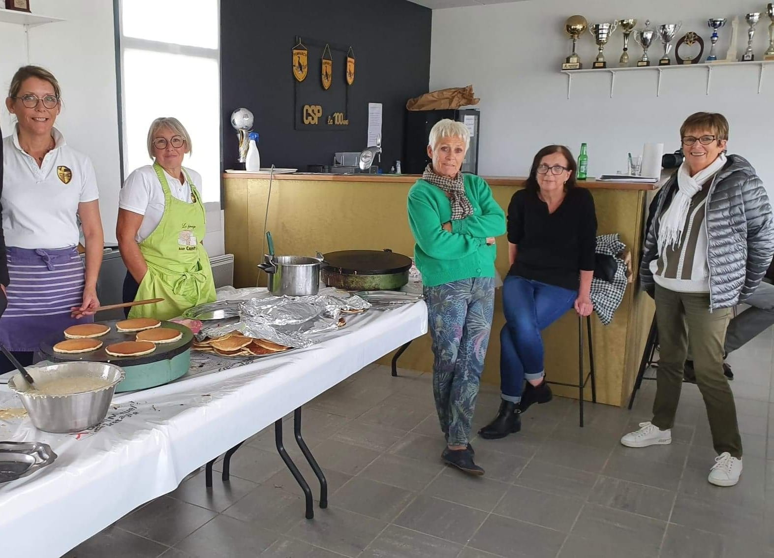 Jacqueline la spécialiste des Kouigns pour les Cormorans !